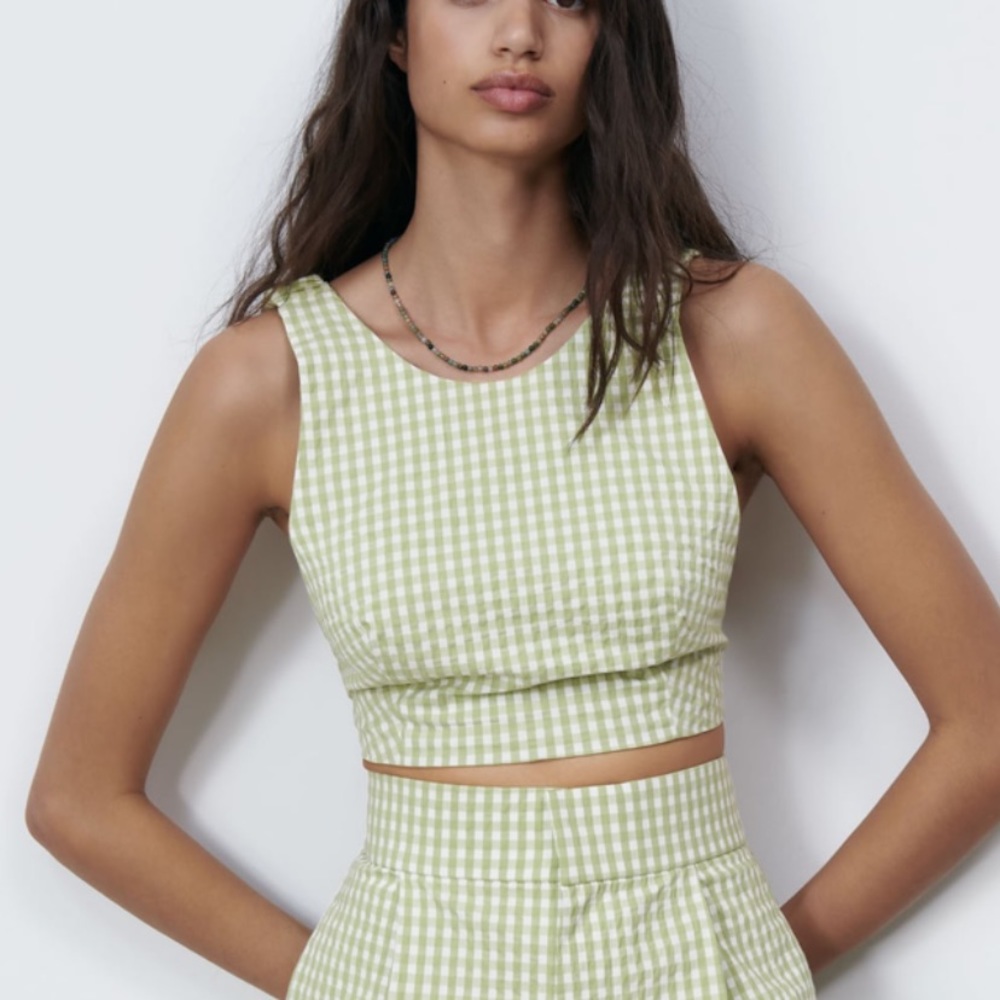 Zara gingham top. Brand new with tags!!
